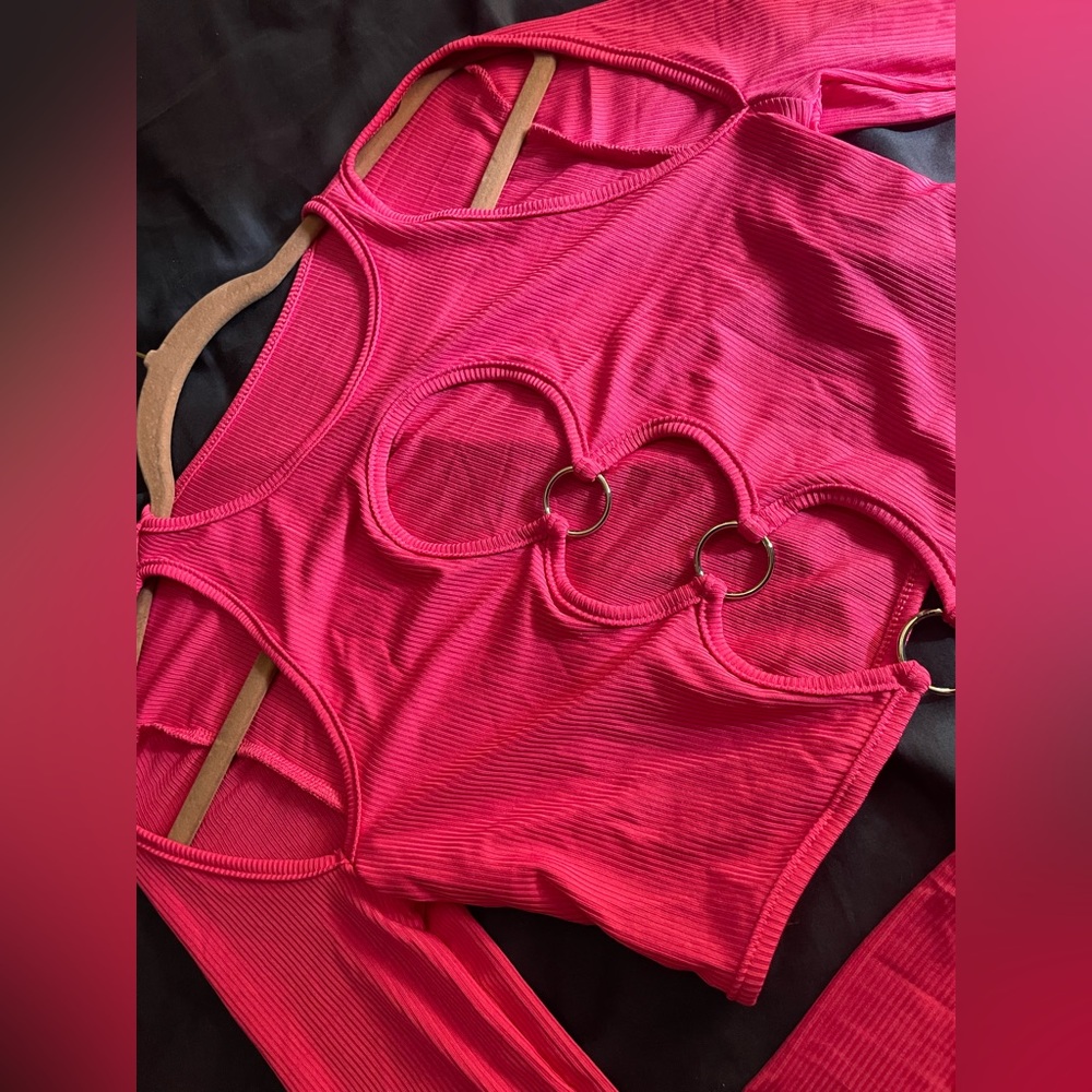 Top - Picture 4 of 4